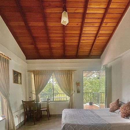 E-Stay Hanthana Kandy Exterior foto